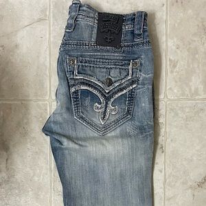 Men’s Rock Revival Straightcut Jeans